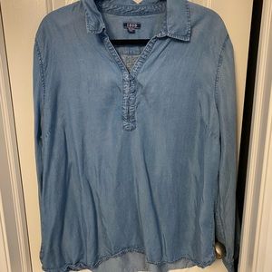 IZOD denim long sleeve shirt